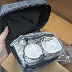 Thirty one multi pouch zip case